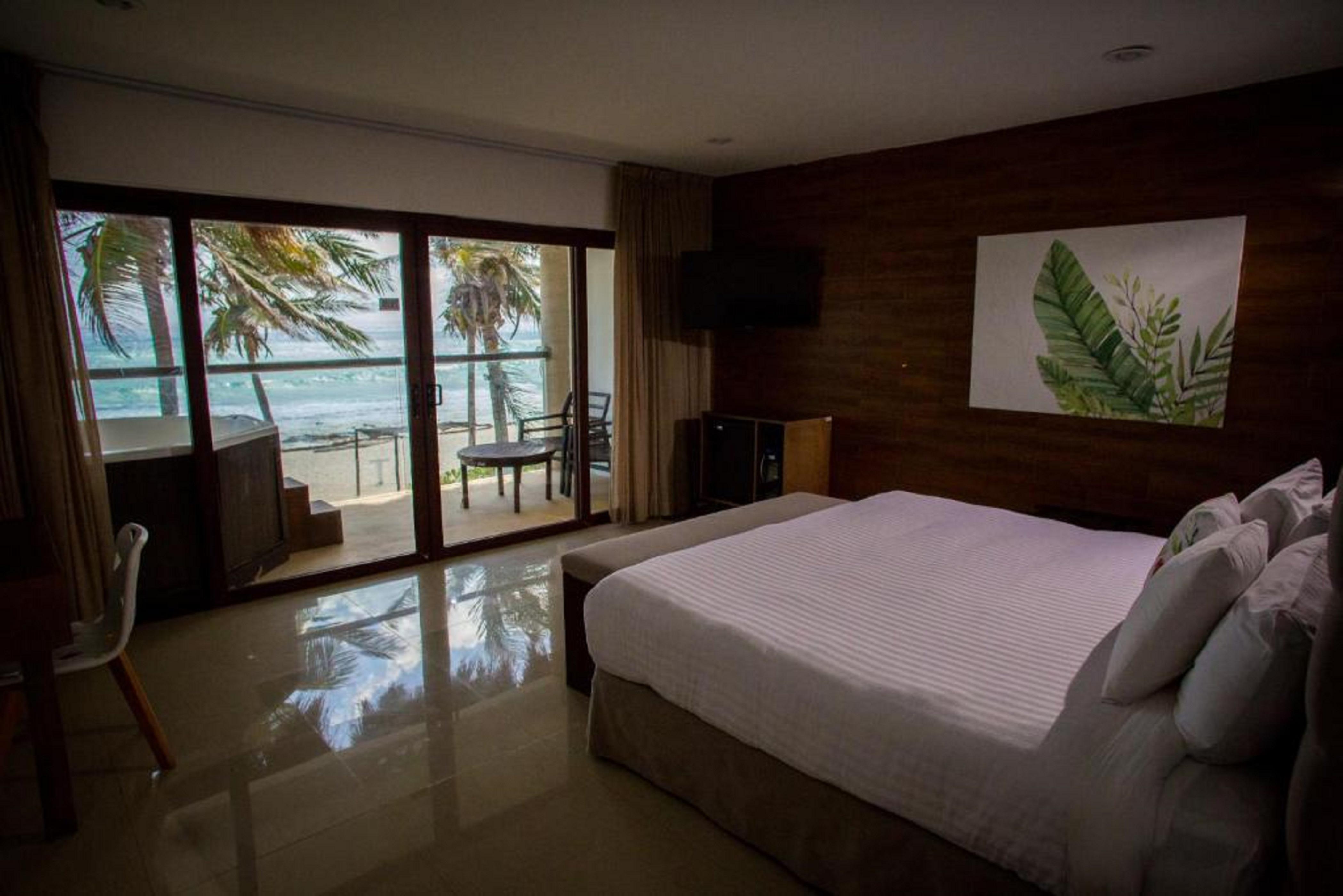 Le Reve By Mij - Beachfront Hotel (Adults Only) 普拉亚卡门 外观 照片